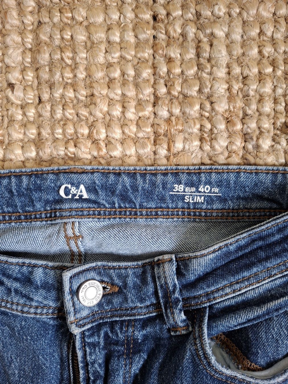 C&A Jeans: Jeans bleu C&A T38  – Usato da Lausanne venduto da Cognitia 1