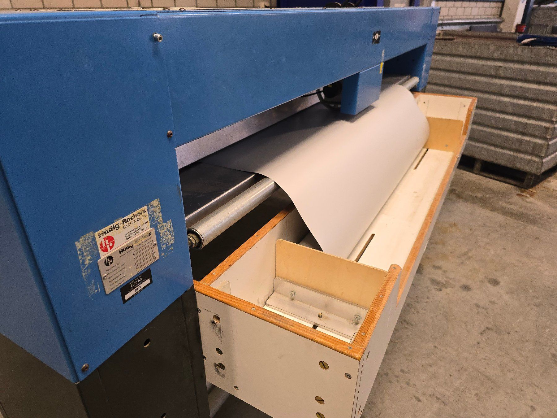 Tutte le macchine: Zuschnitttautomat ZA 420 – Usato da Derendingen venduto da EL4552 4