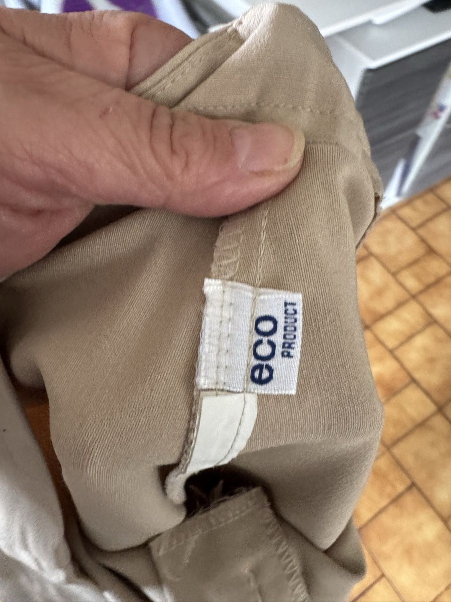 Pantaloni: Pantacourt 2 pièces Taille 42 – Usato da Veyrier venduto da kimedovapa 1