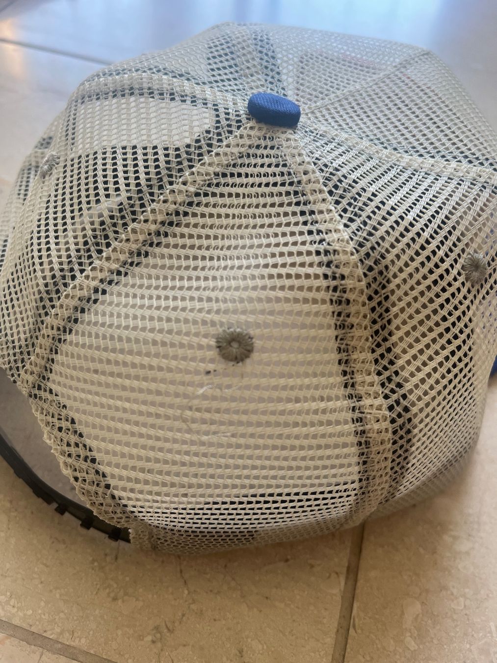Chapeaux, bonnets & casquettes: Imogene + Willie the tailor shop mesh trucker – Neuf (Voir description) à Wangen b. Olten par ricochet56 3