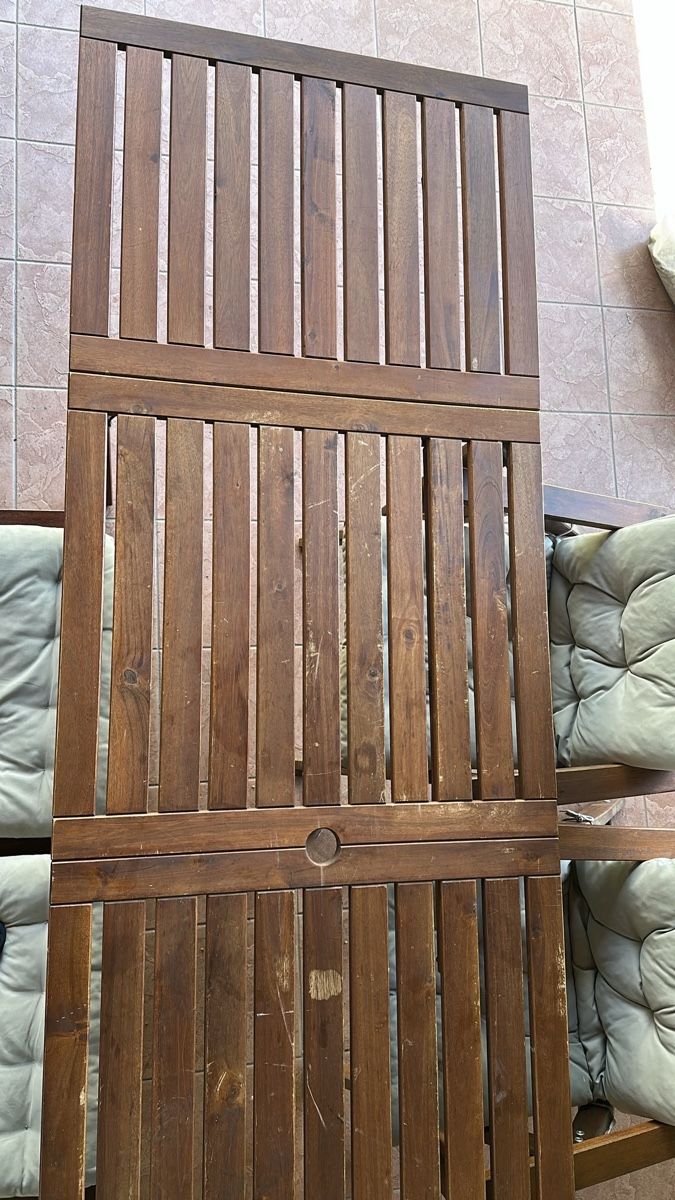 Ikea Set di tavolo e panche: Ikea Gartentisch mit Bank und Klappstühlen – Usato da Hombrechtikon venduto da Lachen1. 5