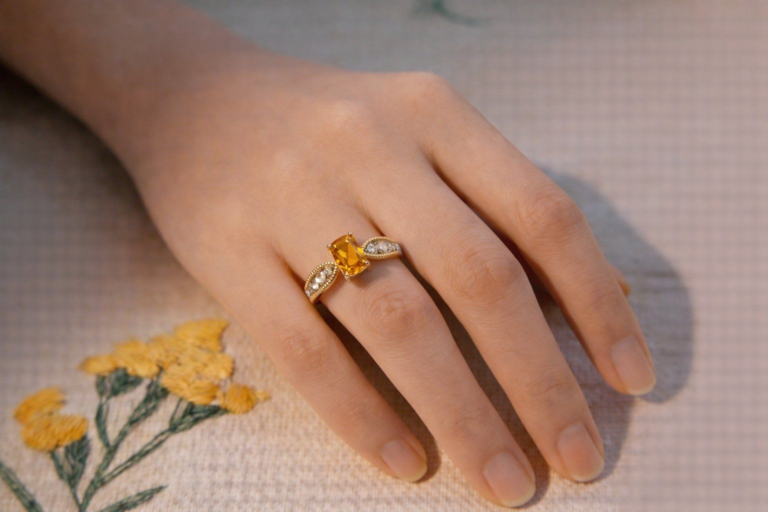 Anelli: NEW - S925 Citrine Ring (Adjustable) – Nuovo (secondo la descrizione) da Zürich venduto da cin_wcf6 6