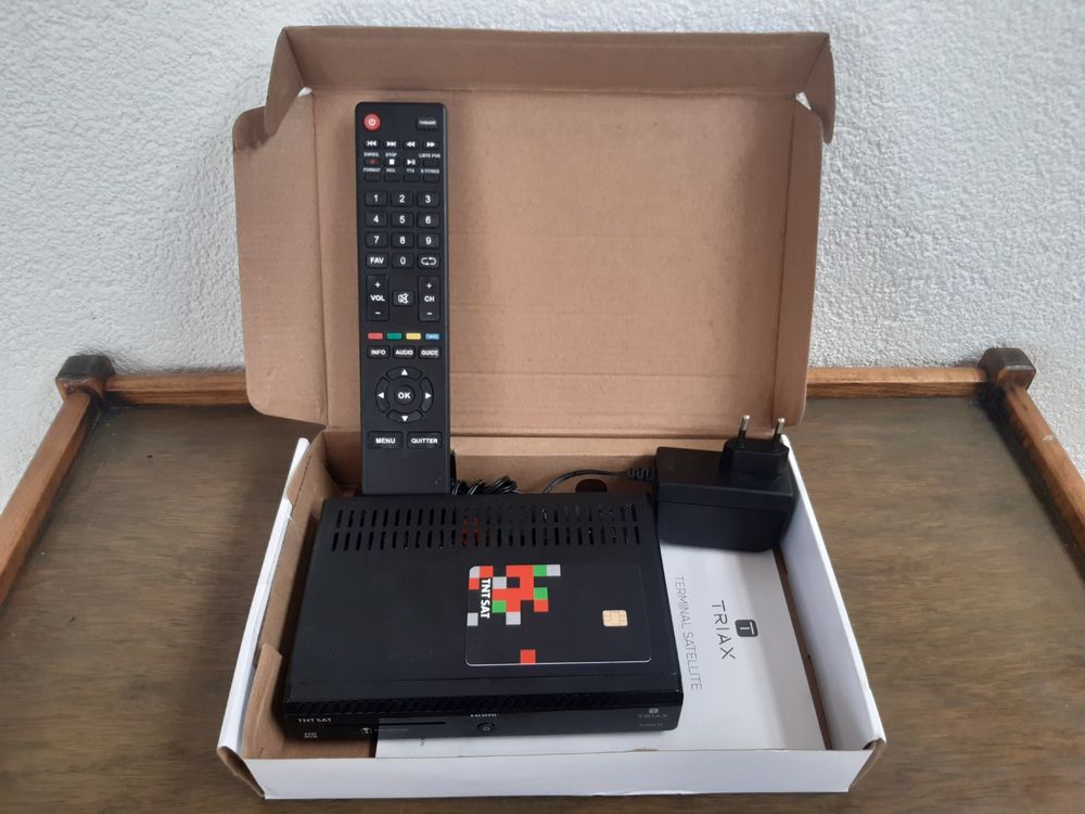 TRIAX Décodeur-Terminal réception TNT Gratuite par Satellite (Gebraucht ...