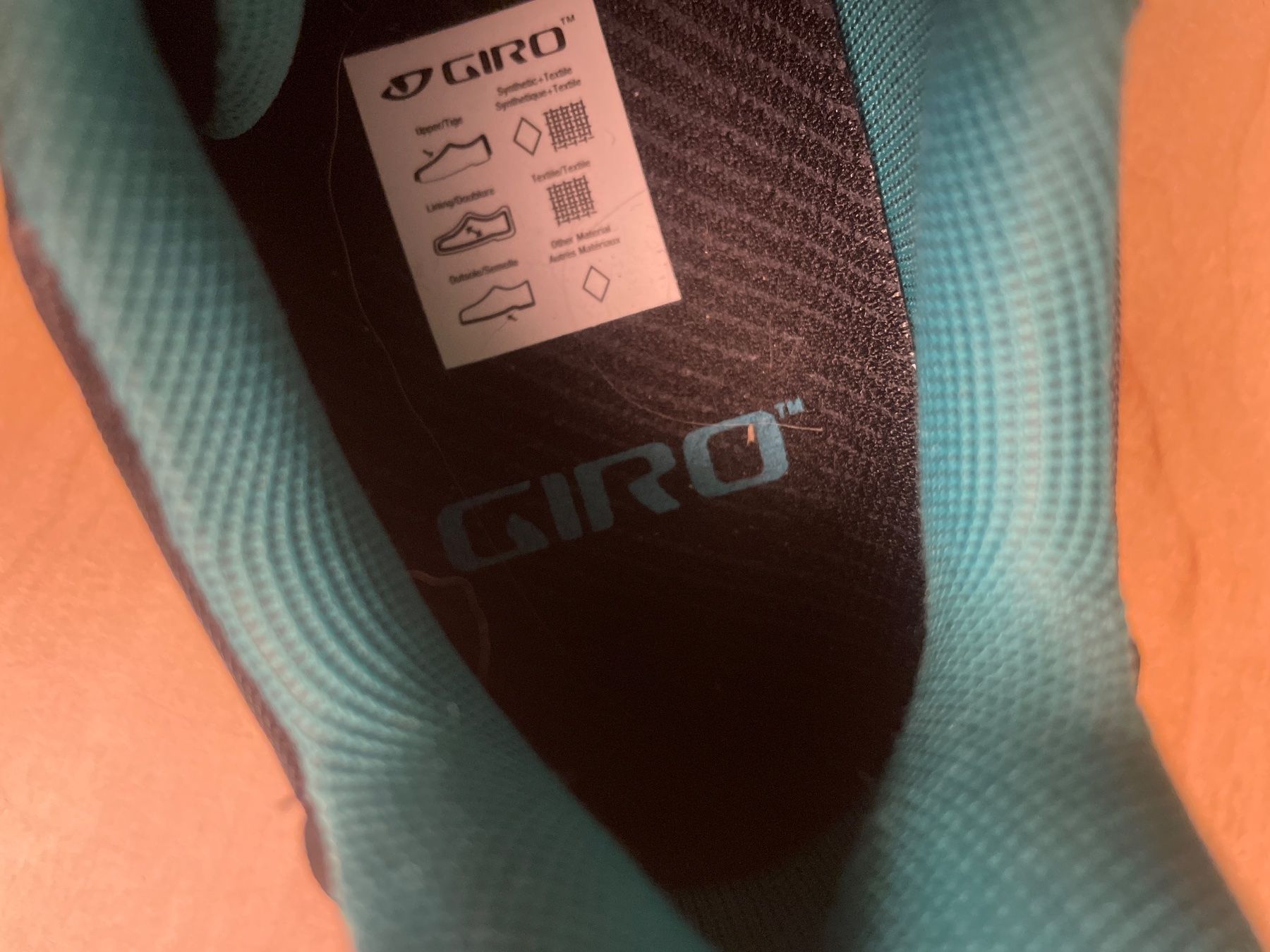Giro Scarpe da donna: Neue GIRO Veloschuhe Gr.39 – Nuovo (secondo la descrizione) da Obergerlafingen venduto da cabo4 2