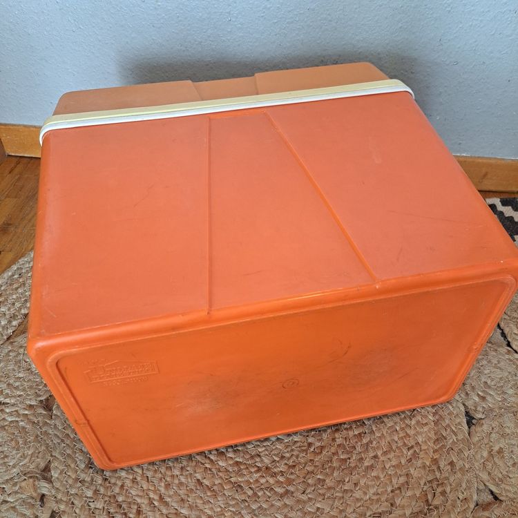 Glacière Vintage Orange - Bouteille Isotherme Générique (Plastique, Occasion)
