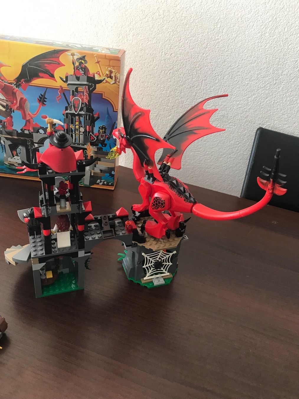 Lego Baukästen: Lego castle 70403 dragon mountain – Gebraucht aus Châtel-St-Denis von  6