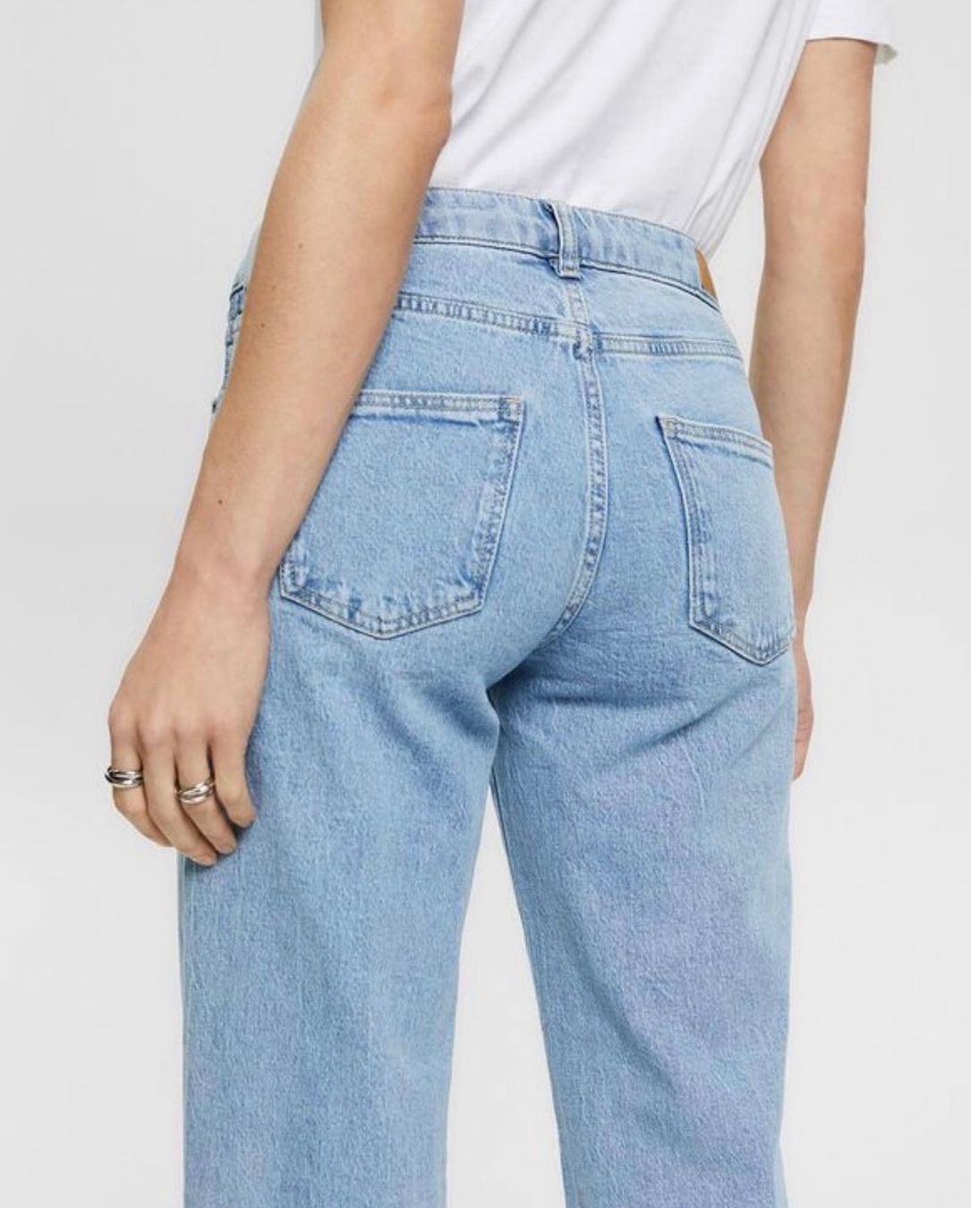 Esprit Jeans: Wide Leg Jeans aus Bio-Baumwolle – Neu und originalverpackt aus Wittenbach von bes_k8vr 6