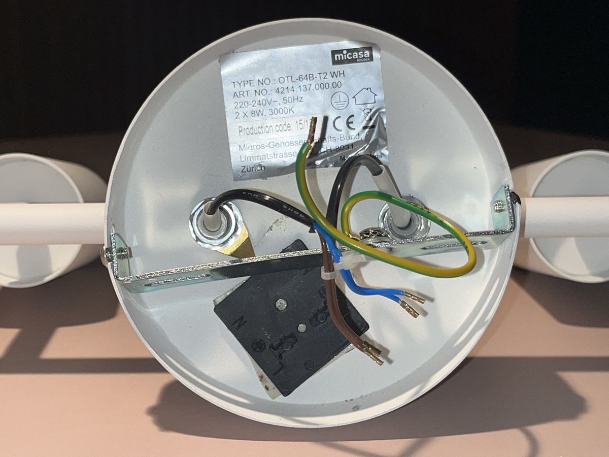 Micasa Kronleuchter & Deckenlampen: Micasa LED Deckenleuchte 2 Spots – Gebraucht aus Zürich von R3nkonsky 9