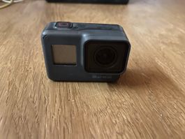 GoPro Hero5 Black occasion – carte SD 128GB + 2 batteries