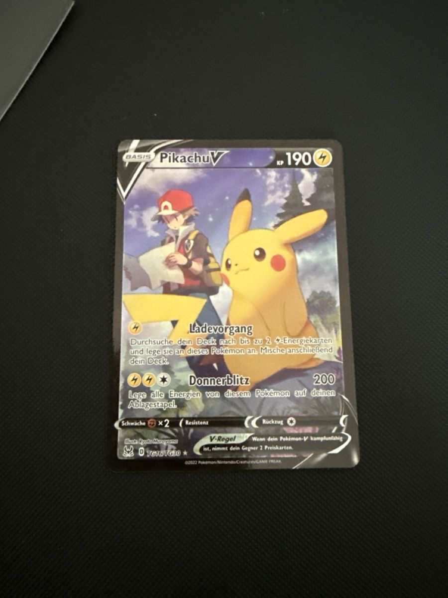 Pokémon Carte collezionabili: Seltene Pikachu V Karte  TG 16 – Nuovo (secondo la descrizione) da St. Margrethen SG venduto da meg_6b9w