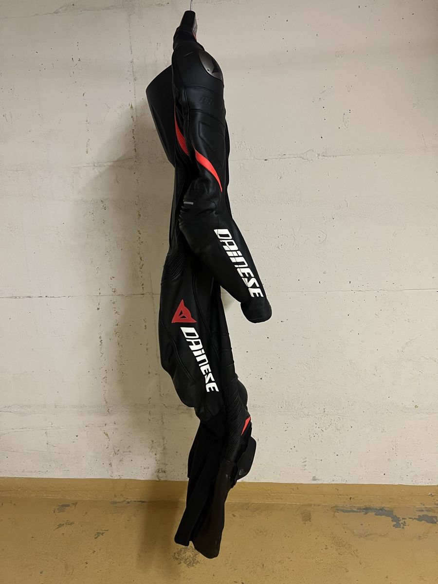 Dainese Completi: Dainese Lederkombi Laguna Seca – Usato da Zürich venduto da Pan-Europ 1