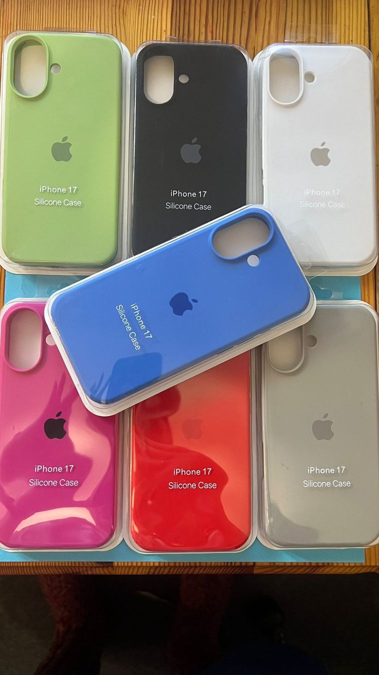 Cover & Protezioni schermo: Coque iPhone 17 \  iPhone 17  Hülle – Nuovo e nell'imballaggio originale da St-Cergue venduto da vpr_7v8g 9