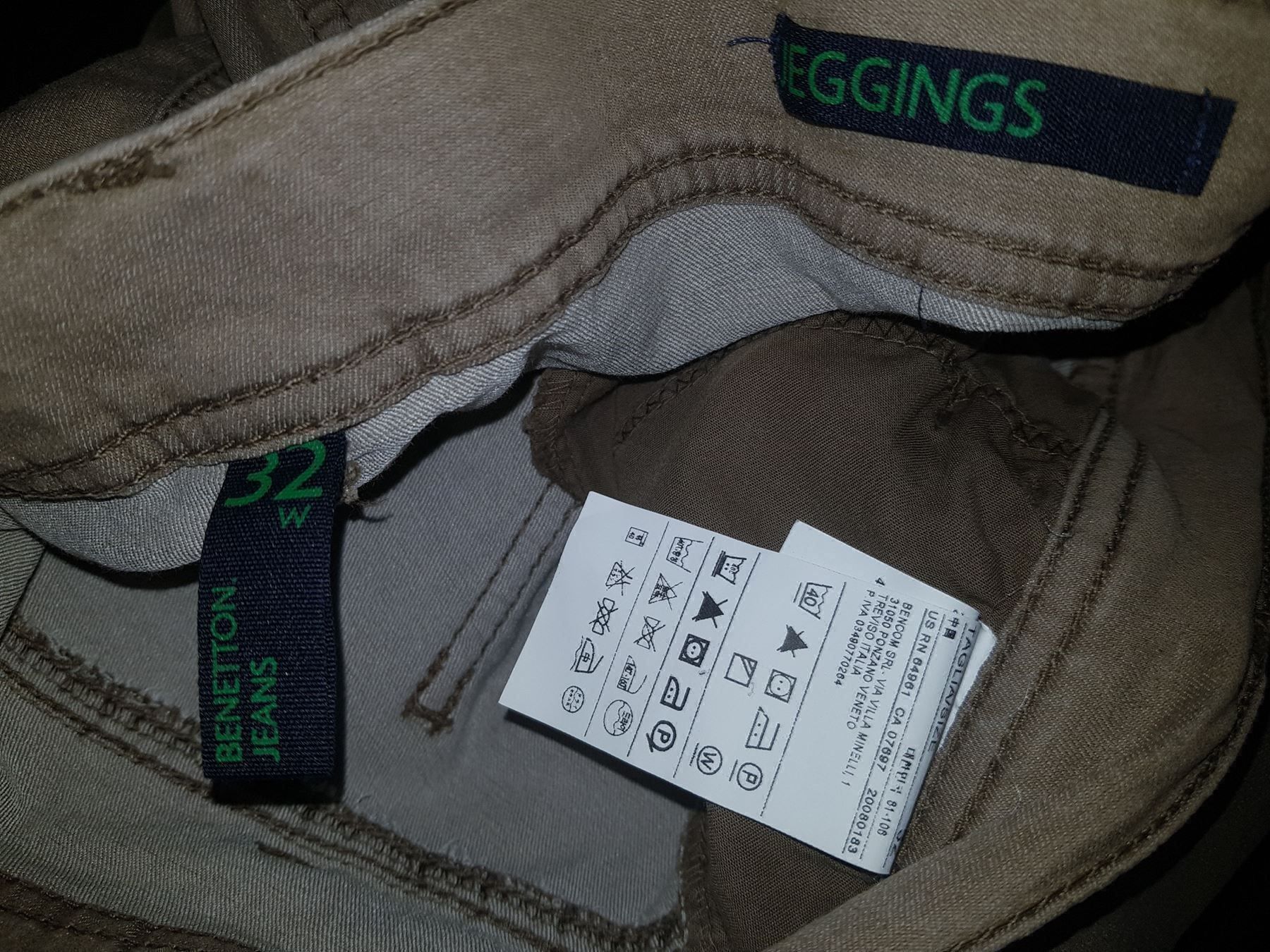 Benetton Jeans: BENETTON Jegging taille / Grosse W 32 – Usato da Cossonay-ville venduto da Super-Price-Quality 9