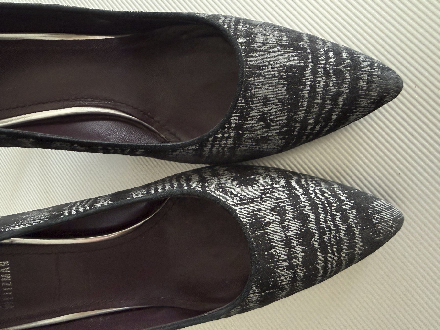 Stuart Weitzman Scarpe da donna: Stuart Weizman Pumps schwarz-silber, Grösse 37,5 – Usato da Wallisellen venduto da chr_s557 4