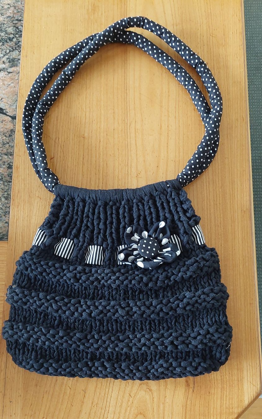 Borse da donna: Handtasche gestrickt – Nuovo (secondo la descrizione) da Zizers venduto da Pinot55