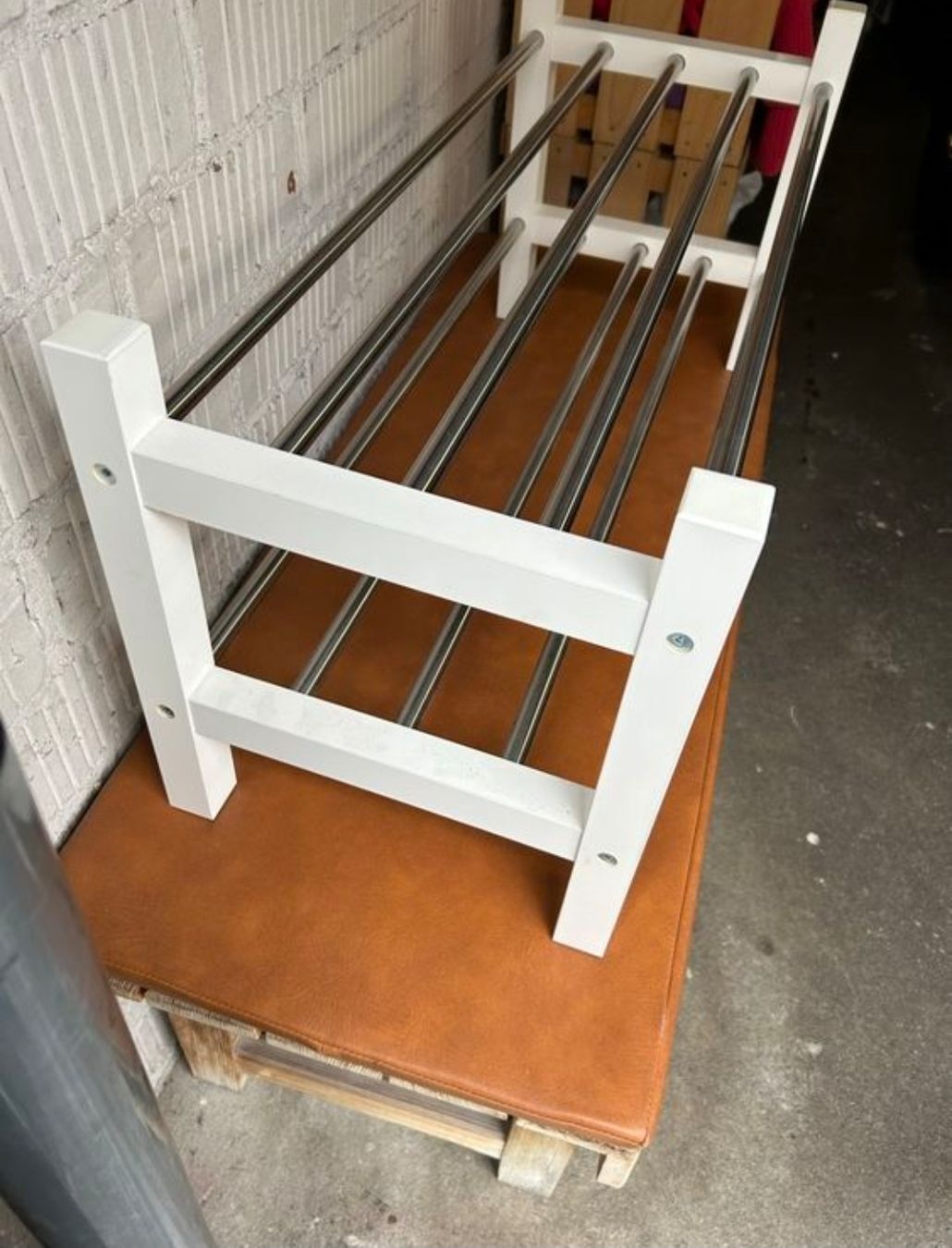 Ikea Porte manteau: Weisses Schuhregal – D'occasion à Liestal par michelaa.h 1