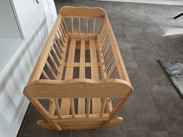 Babywiege / Schaukelwiege / Djep aus Holz