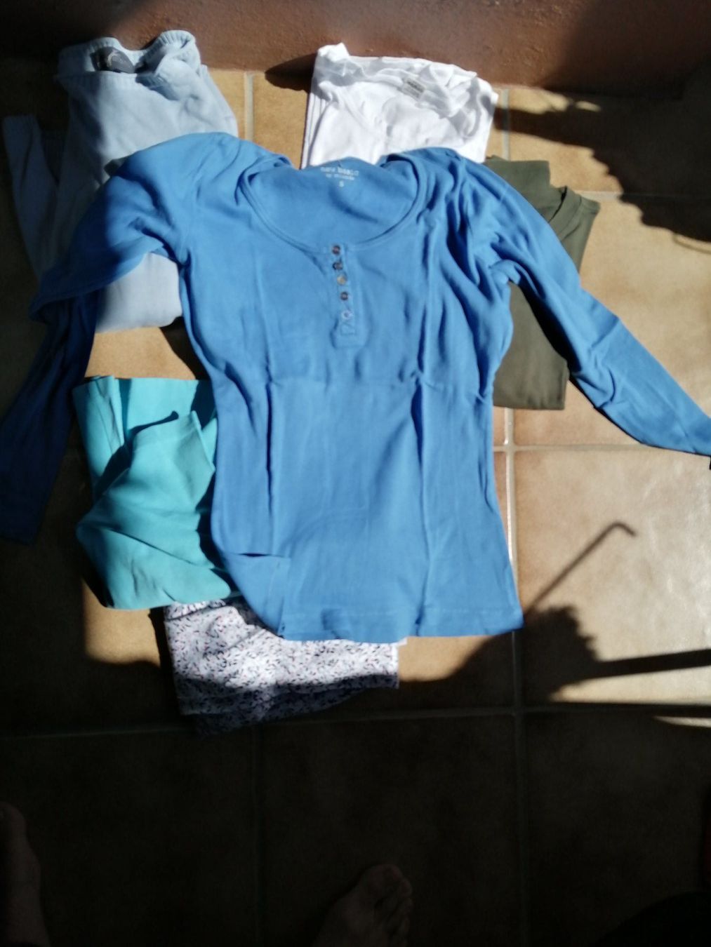 T-shirt: T-shirts – Usato da Wetzikon venduto da dan_6lrd 2