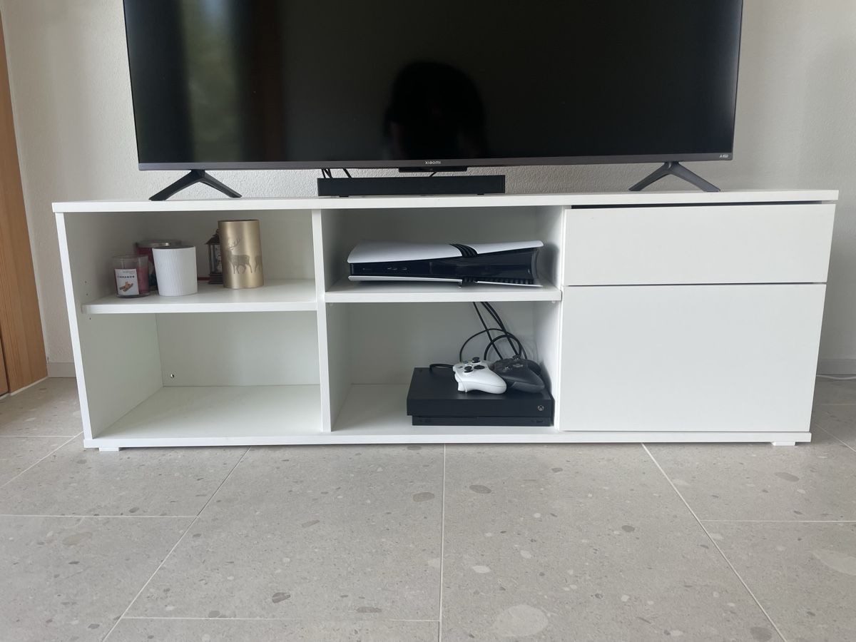 Ikea Meubles TV: Tv Mobel – Neuf (Voir description) à Sevelen par diogofernandes