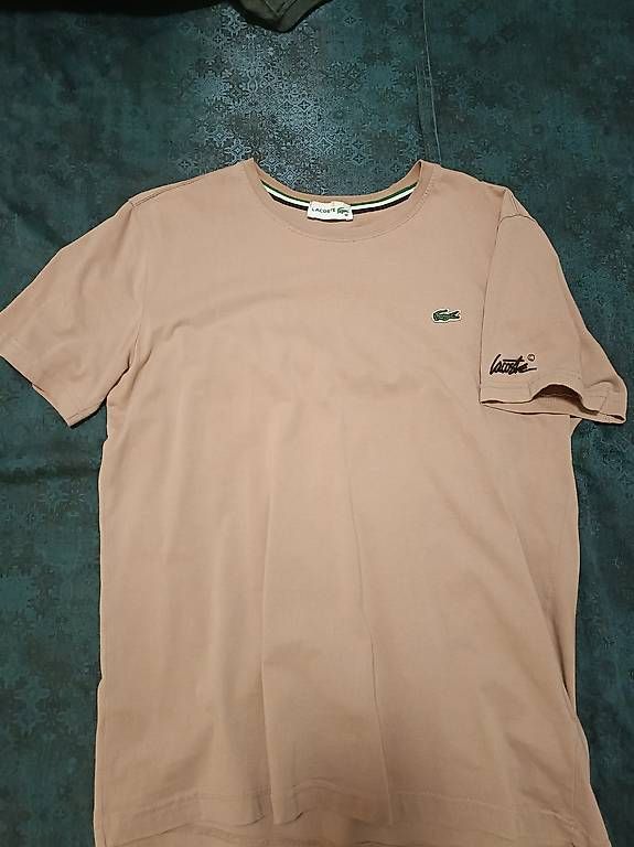 T-Shirts: Magliette di marca  – Gebraucht aus Agarone von Dejan.