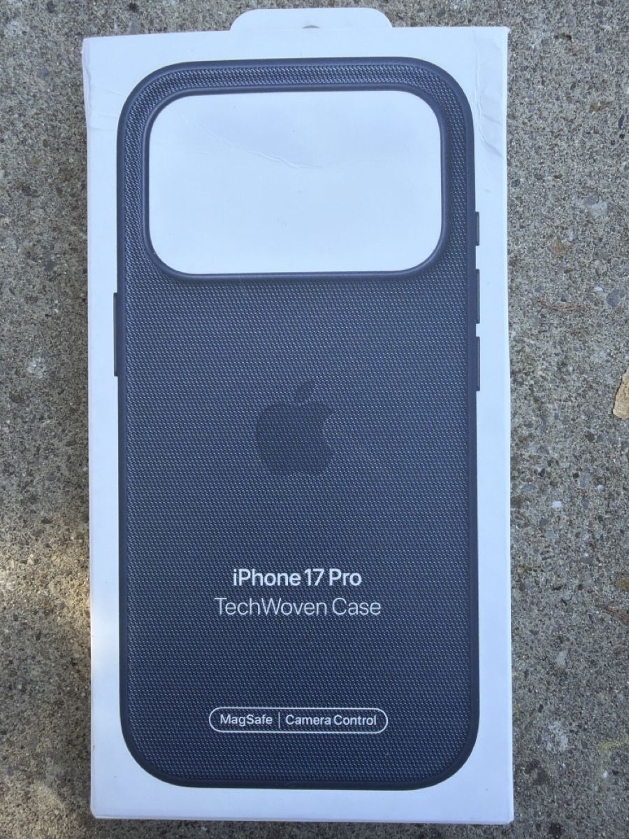 Apple Cover & Protezioni schermo: iPhone 17 Pro Case TechWoven - Neu, Originalverpackt! – Nuovo e nell'imballaggio originale da Hergiswil NW venduto da Gre_q6bq 1
