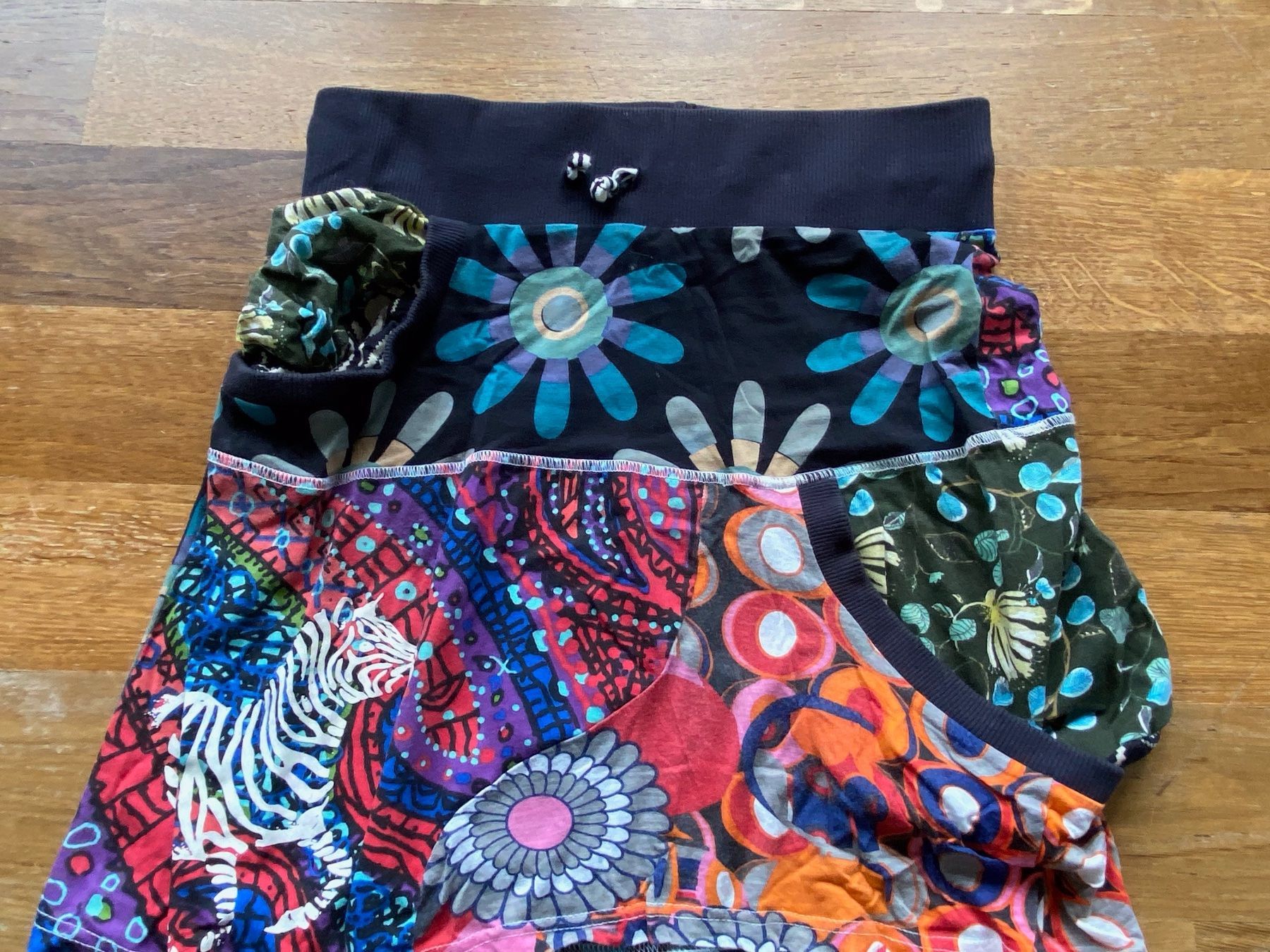 Desigual Gonne: DESIGUAL Röckli Gr. 34 – Nuovo (secondo la descrizione) da Winterthur venduto da Sauter3000
