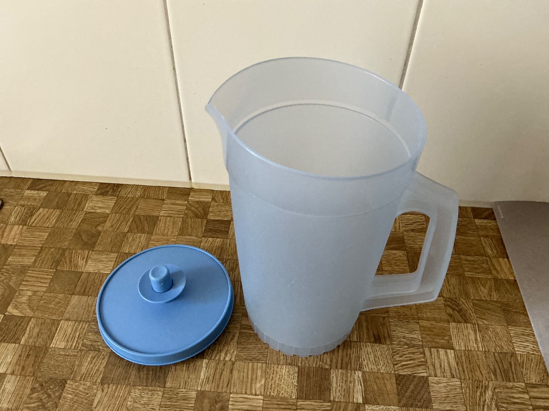 Tupperware Recipients et similaires: Tupperware Krug – D'occasion à Birmensdorf ZH par Hilhan 1