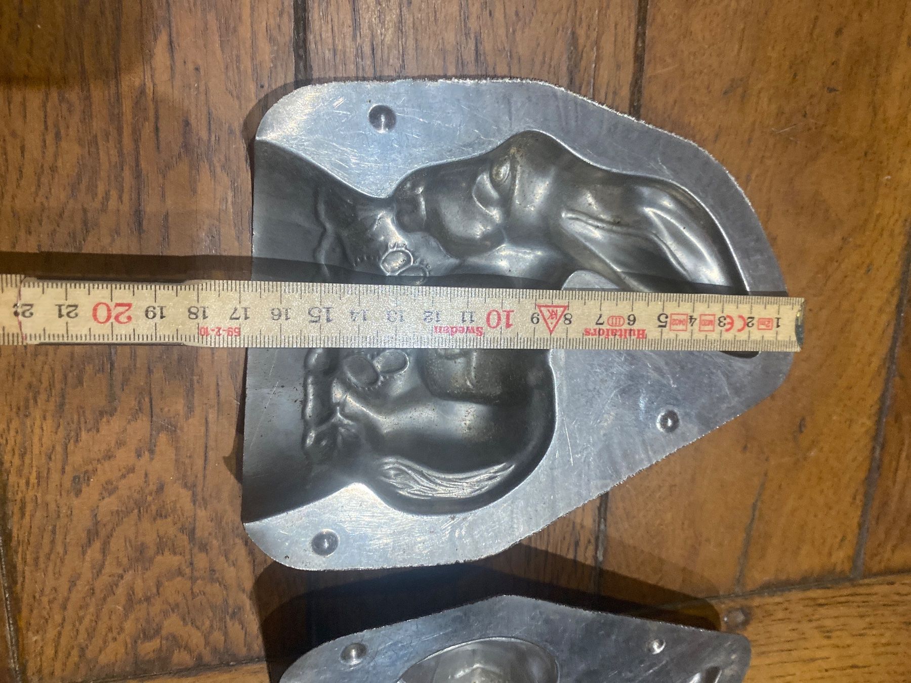Teglie da forno: Moule chocolat schokoladenform ane 15cm – Usato da Lajoux JU venduto da Briard0 2