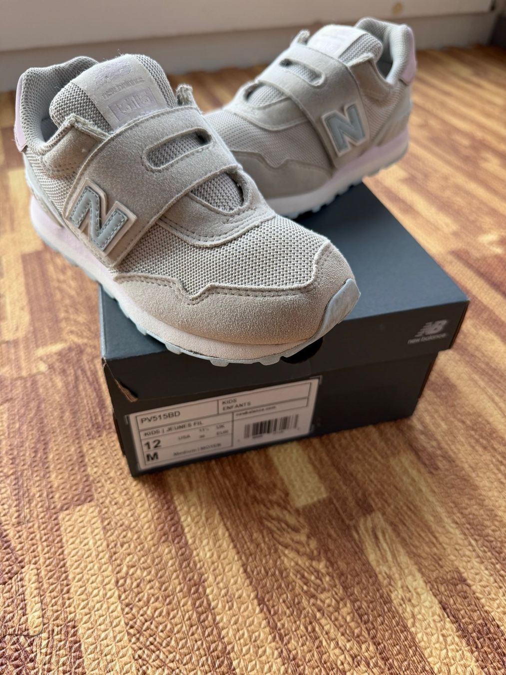 New Balance Scarpe per ragazze: New Balance Sneaker Gr. 30 – Nuovo (secondo la descrizione) da Zürich venduto da Amaretto_zh