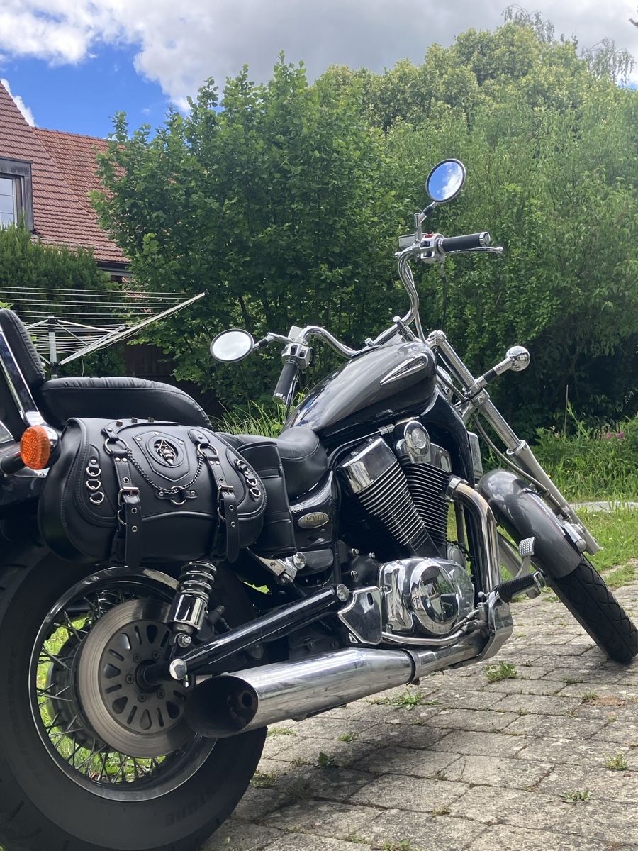 Suzuki Chopper: Suzuki Intruder Vs 1400 – Usato da Seuzach venduto da nns_y9rv 3