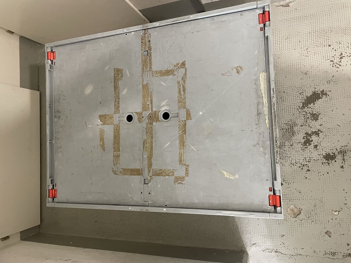 Contenitori & Simili: Transportbox auf Rollen gebraucht – Usato da St. Gallen venduto da Trader9000 3