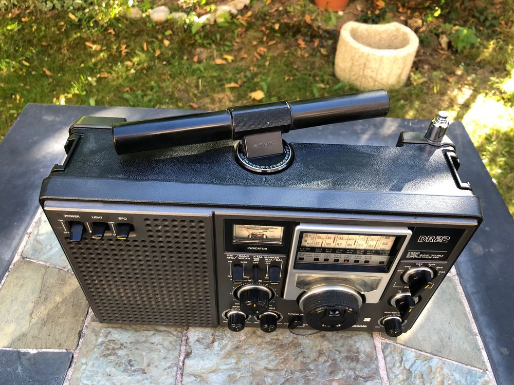 Radio Portable Vintage Panasonic RF2800 LBS (occasion, Fonctionnelle)