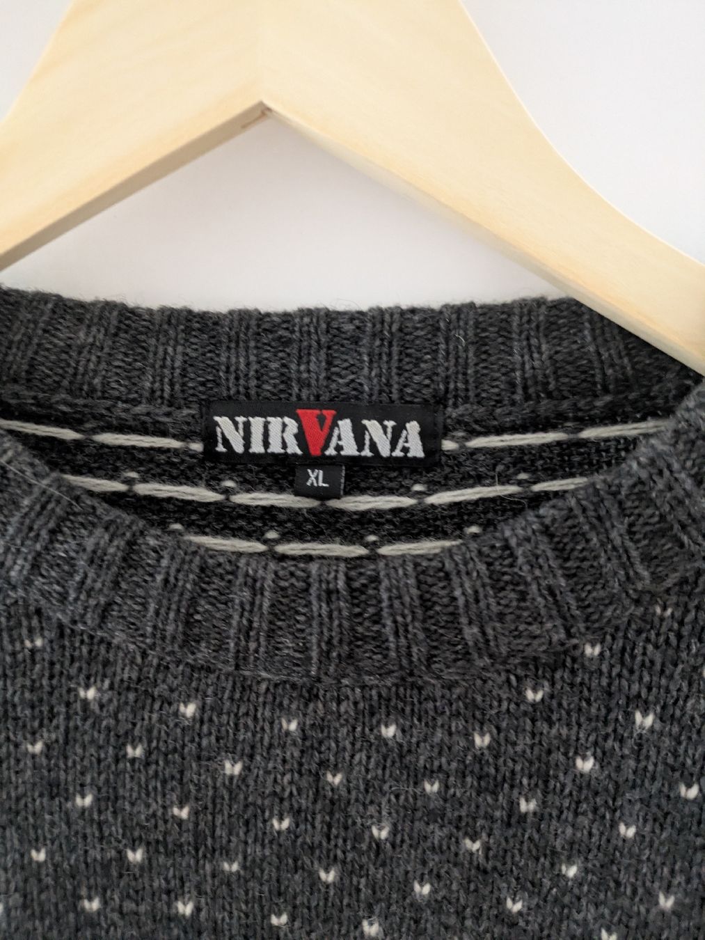 Maglioni & Felpe: Winterpullover von Nirvana, Grösse XL, 49% Wolle – Usato da Rorschach venduto da joh_v2y2 2