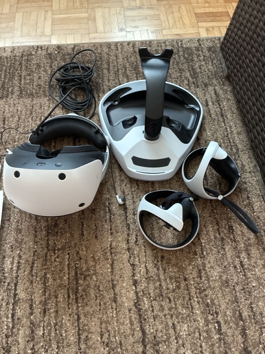 Sony Casco VR: Playstation VR2 Headset inkl. Controller & Ladekabel, Top Zu – Usato da Dielsdorf venduto da Bterry