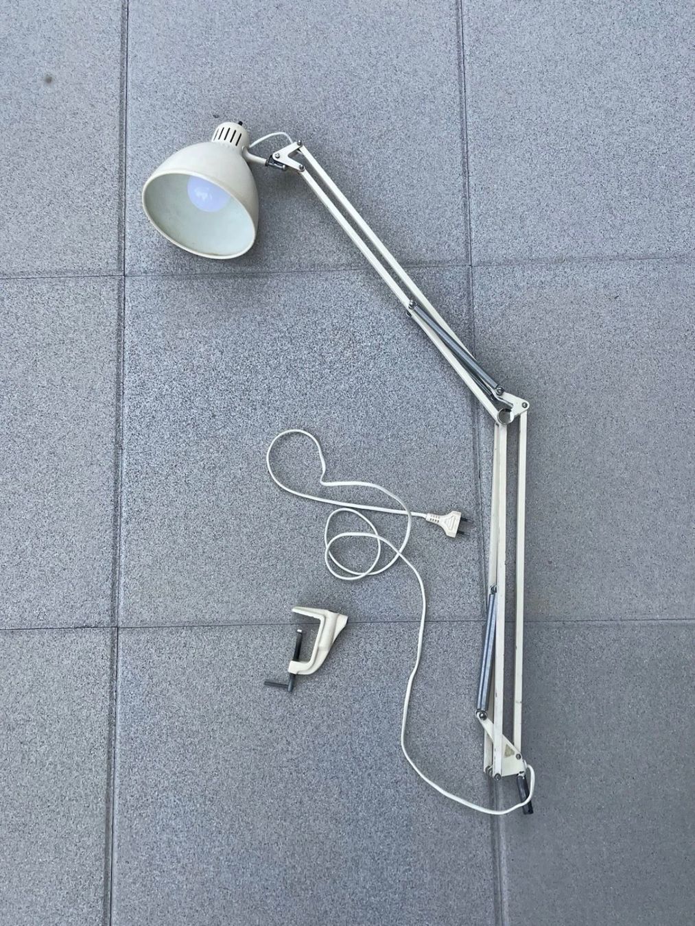 Luxo Lampade: Luxo L1 Lamp – Usato da Tesserete venduto da W112man