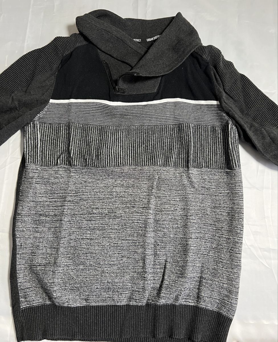 Urban Outfitters Maglioni & Felpe: Herrenpullover L – Usato da Thürnen venduto da Lilie37