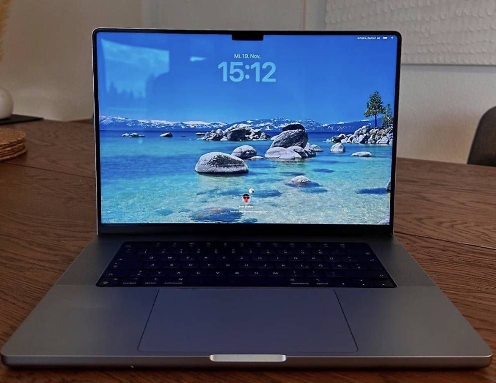 Portables: MacBook Pro 16", 2021, 512gb – D'occasion à Wabern par sveeeenstalder