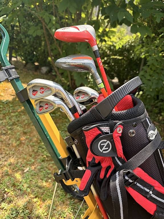 Mazze & Set: Junior Golfset mit Bag, Trolley und Handschuh – Usato da Zumikon venduto da jacobsensvenerik911 1