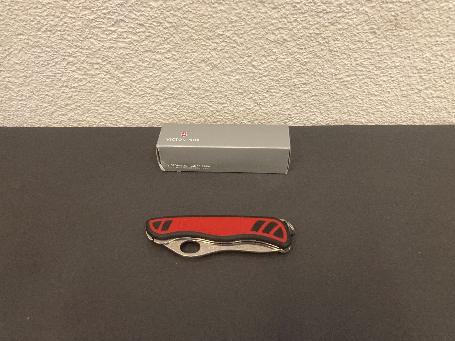 Victorinox Coltelli tascabile: Victorinox Sentinel Onehand 0.8321 MWC, originalverpackt – Nuovo e nell'imballaggio originale da Neuenhof venduto da jorogo