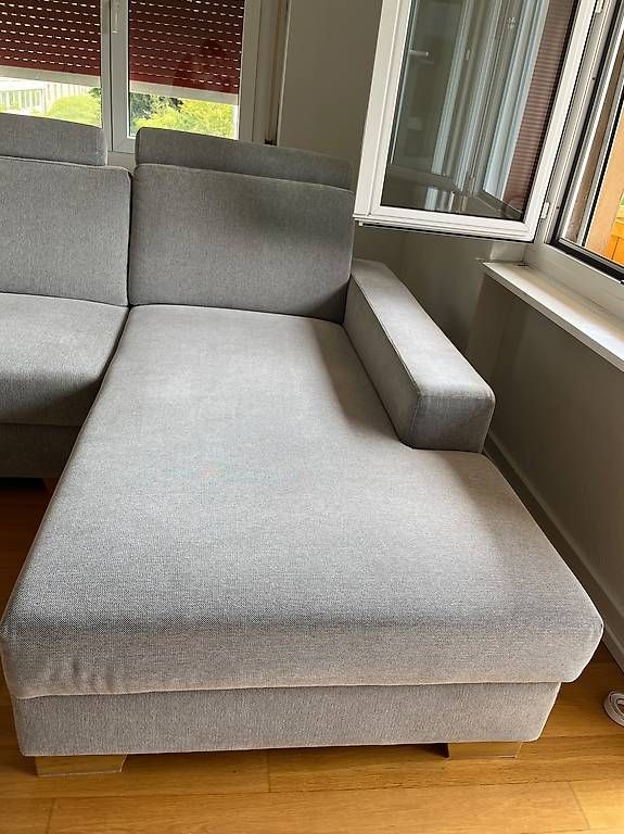 Sofas: Ikea Sofa (Light Grey) – D'occasion à Baden par cri_fcx8 3