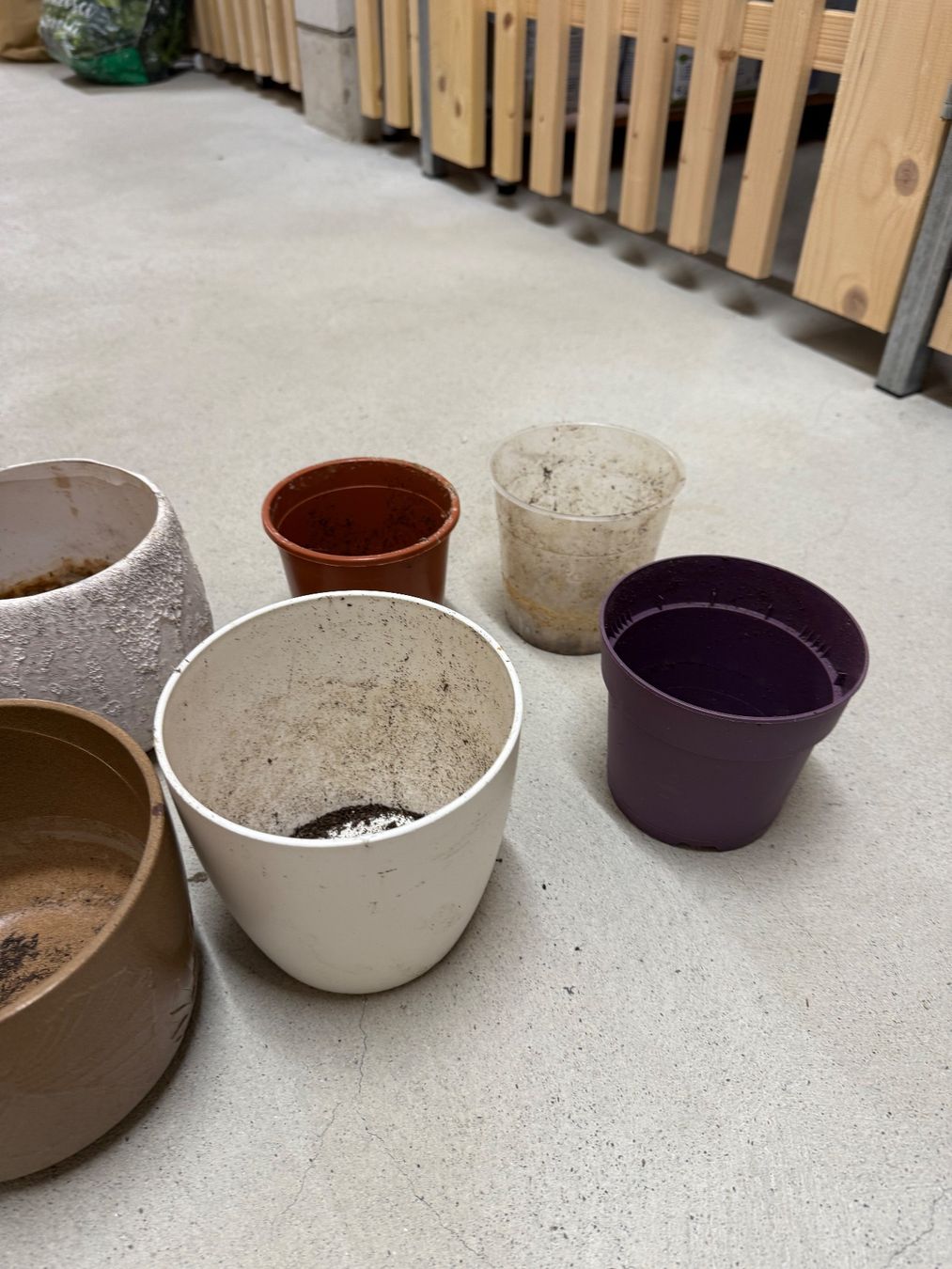 Blumentöpfe: Blumentöpfe, verschiedene Grössen – Gebraucht aus Riehen von ann_76jw 1