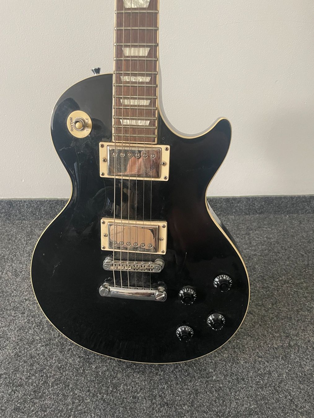 Epiphone Instruments de musique: Epiphone Les Paul Standard Ebony (1991) – Tschechien Fabric – D'occasion à Zürich par Sonic001 3