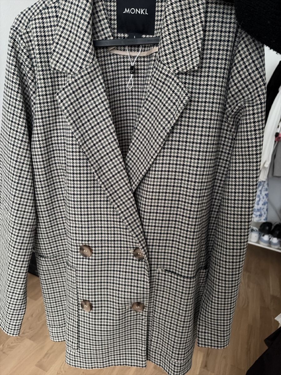 Zara Jacken: Blazer – Neu (gemäss Beschreibung) aus Basel von SaraaaS060201 2