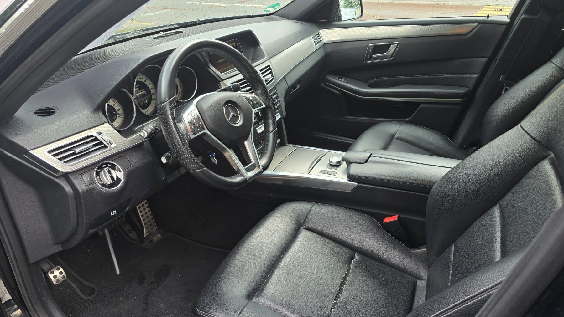 Mercedes-Benz Automobili: Mercedes Benz E250 CDI 4matic – Usato da Emmenbrücke venduto da meu_2j8p 9