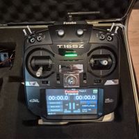 Futaba T16SZ mit Koffer und 2 Empfängern