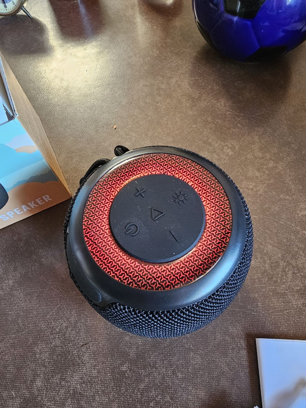 Haut-parleurs: Bluetooth Lautsprecher schwarz neu  – Neuf avec emballage d'origine à Herzogenbuchsee par tgi_rln7 6