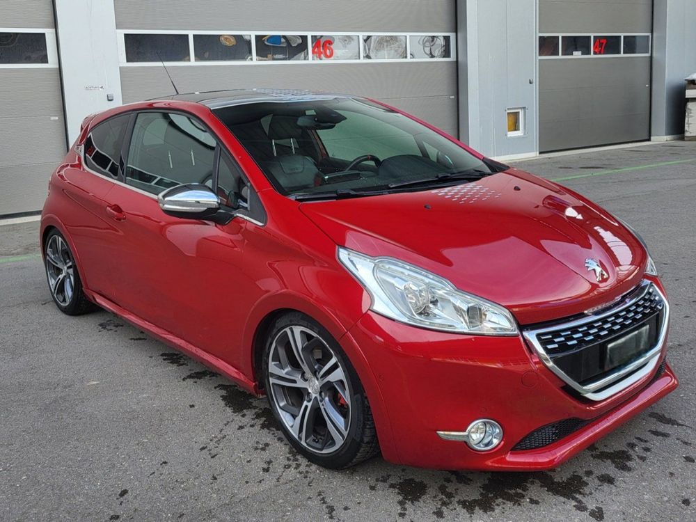 Peugeot 208 1.6 Turbo