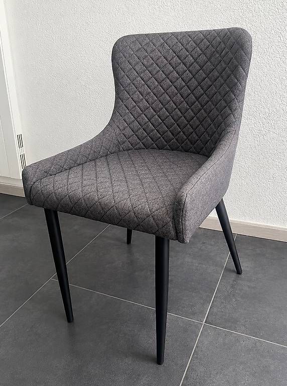 Set di tavolo e panche: Ensemble salle à manger – Usato da Marly venduto da Sheida_04 2