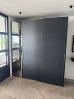 Molteni waredrobe anthracite