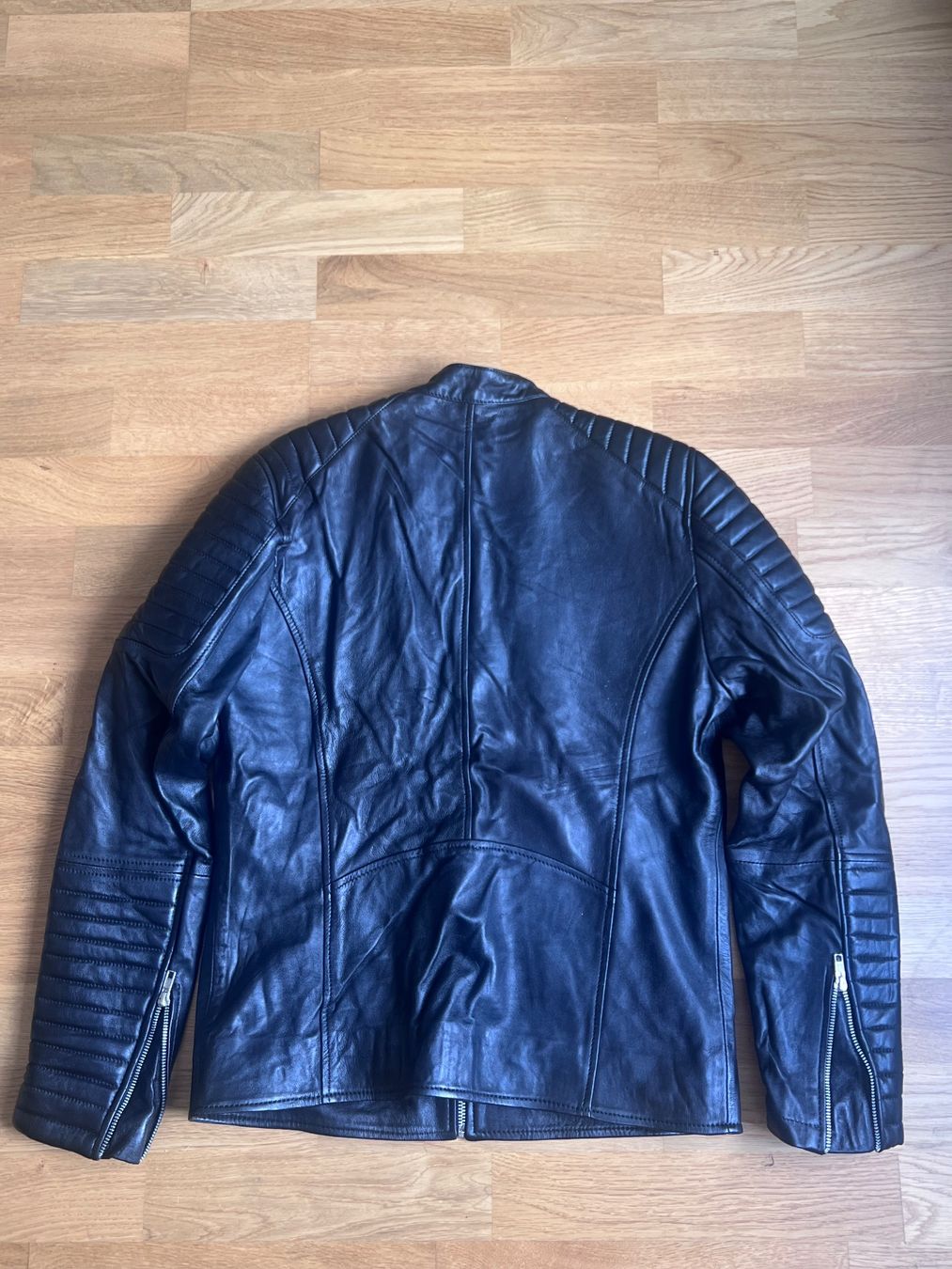 Giacche: Issa Leo Leather Jacket – Nuovo (secondo la descrizione) da Zürich venduto da John_777 3